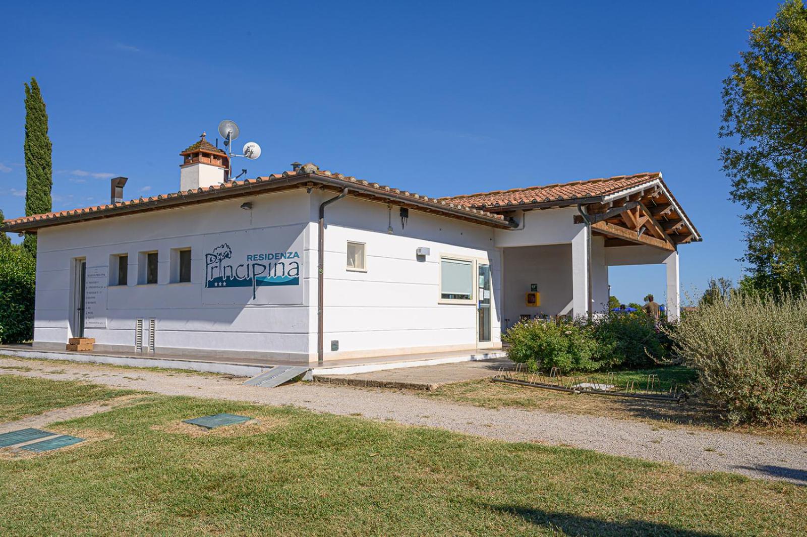 Residenza Principina Aparthotel Principina Terra Kültér fotó